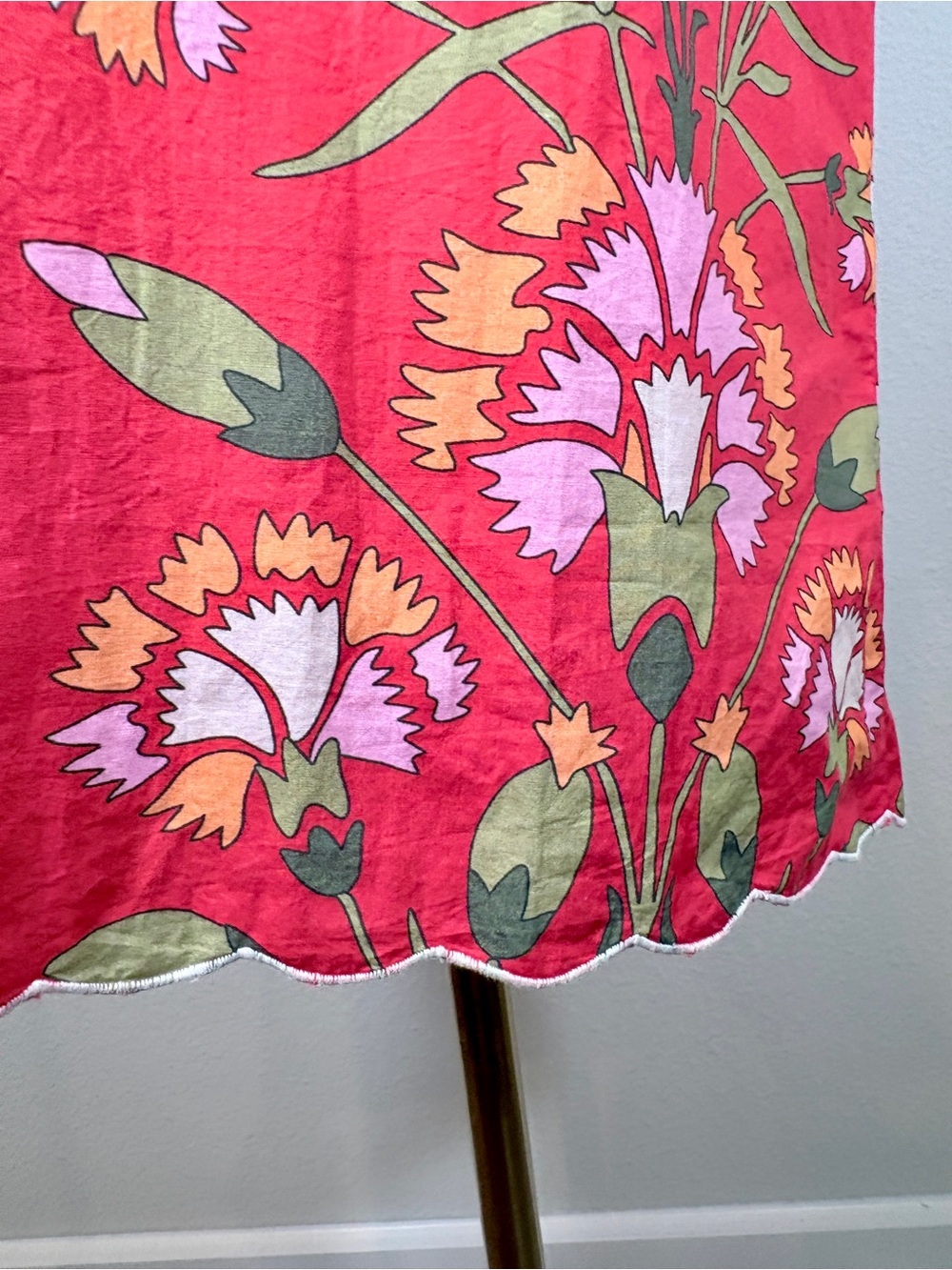 Elizabeth James Louisa Scalloped Shift Dress in Indian Flower-Poppy Size Small - Picture 7 of 12